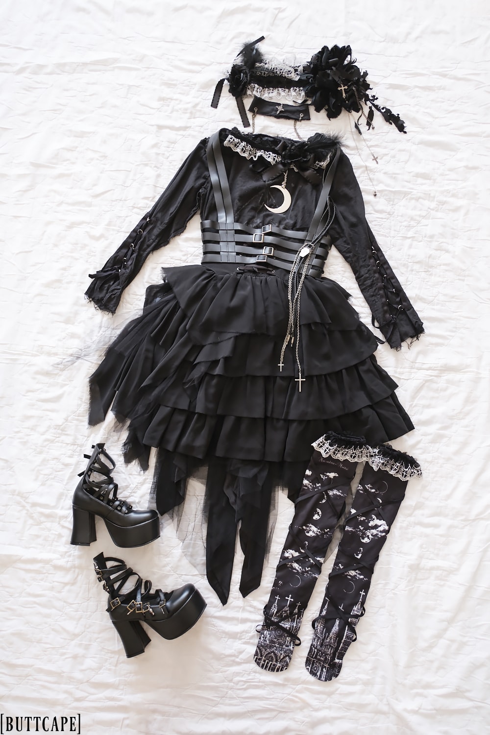 gothic lolita outfit