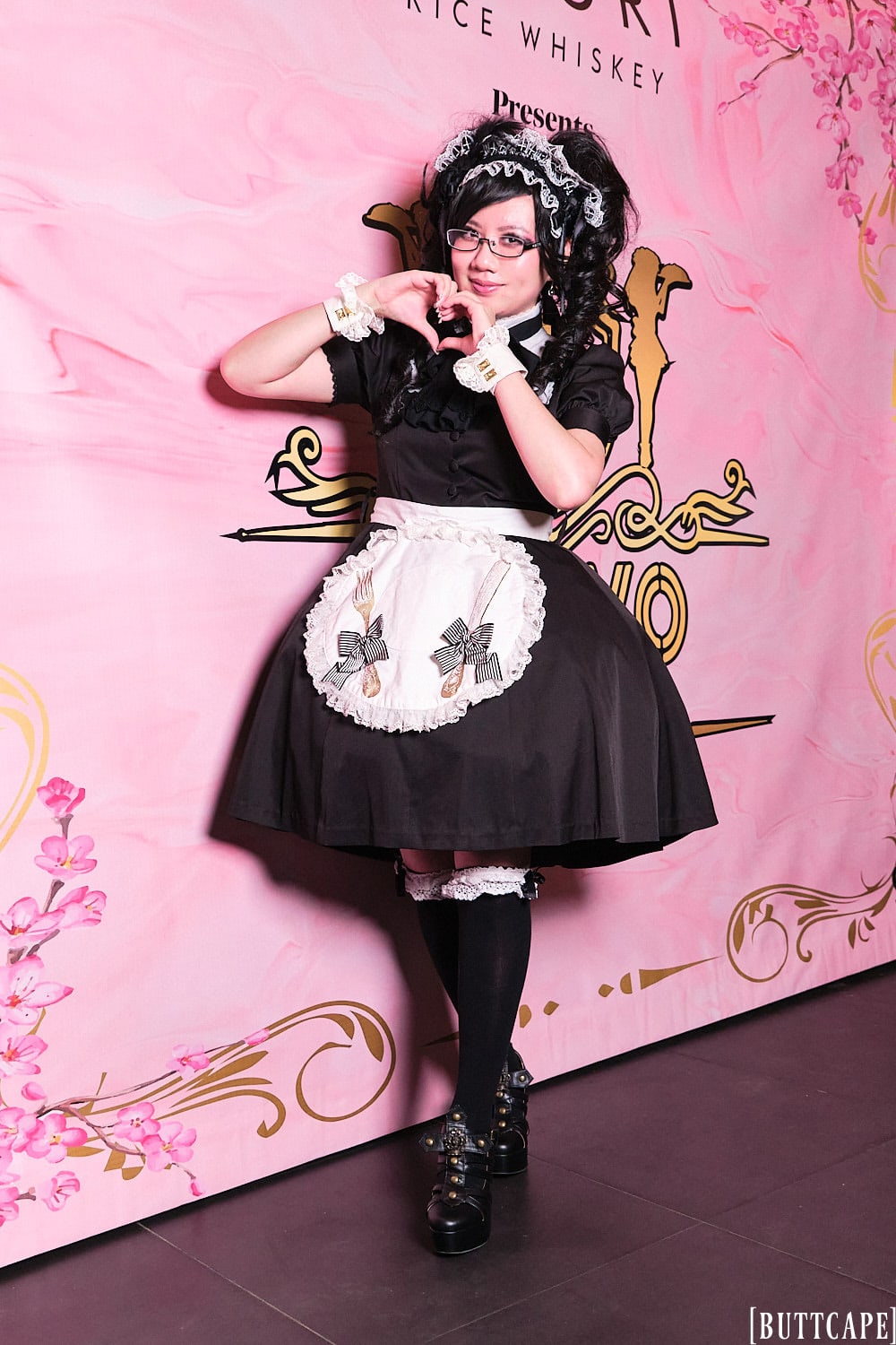 maid lolita outfit.