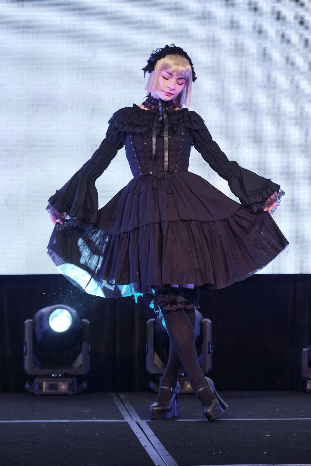 Gothic lolita wearing all black coordinate - full body 2.