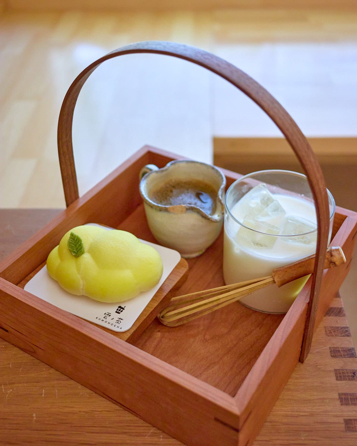 Yuzu cloud cake and hojicha latte set