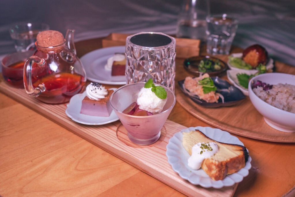 chano-ma 3 dessert sample set with pudding, cheesecake, and ice cream.