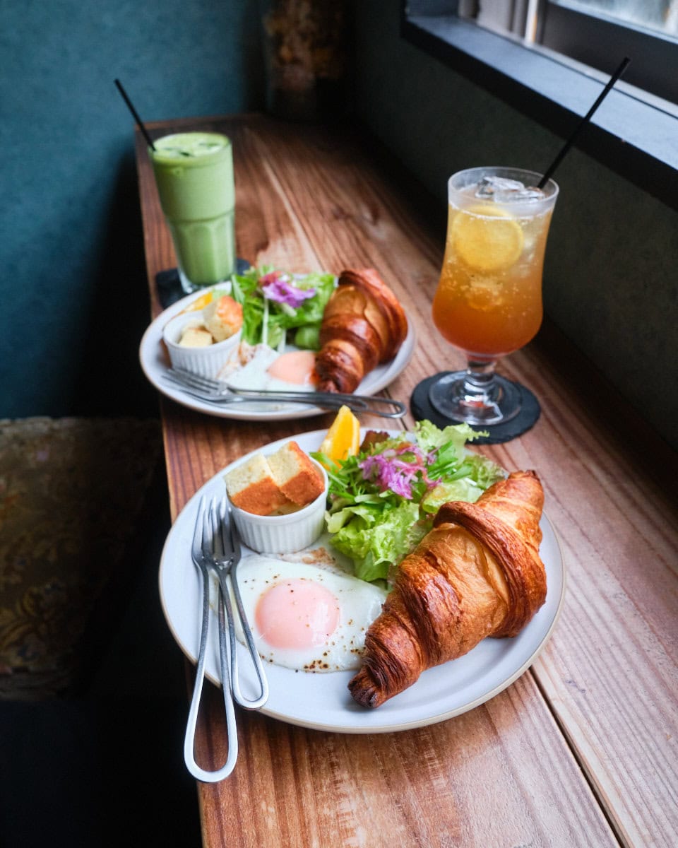 Choueccha breakfast plate with matcha and lemon tea soda