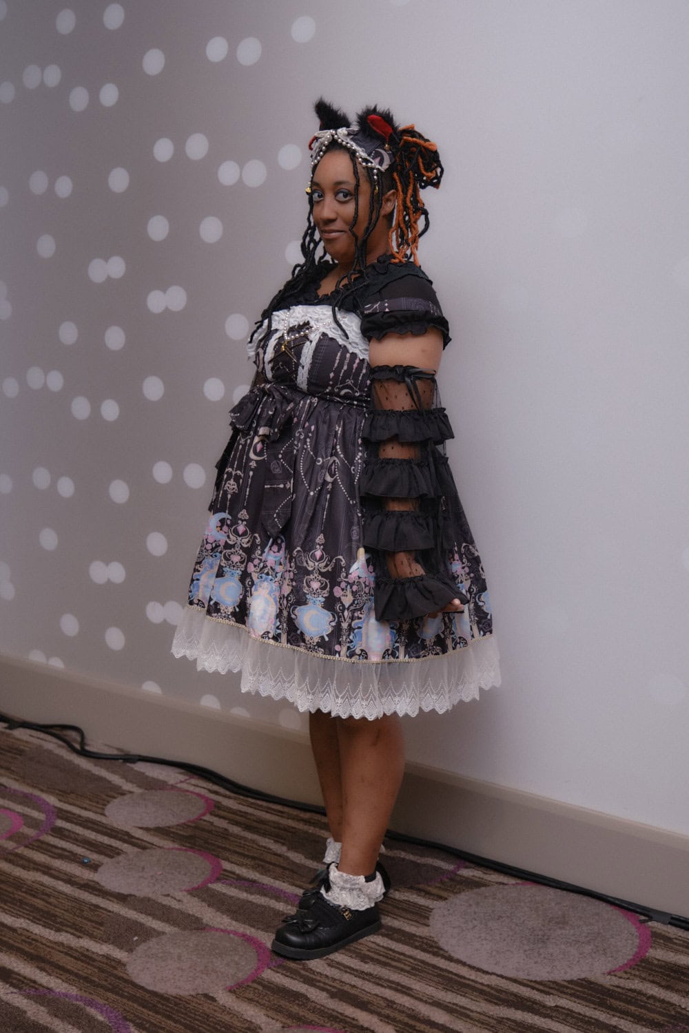 Sweet lolita wearing black.