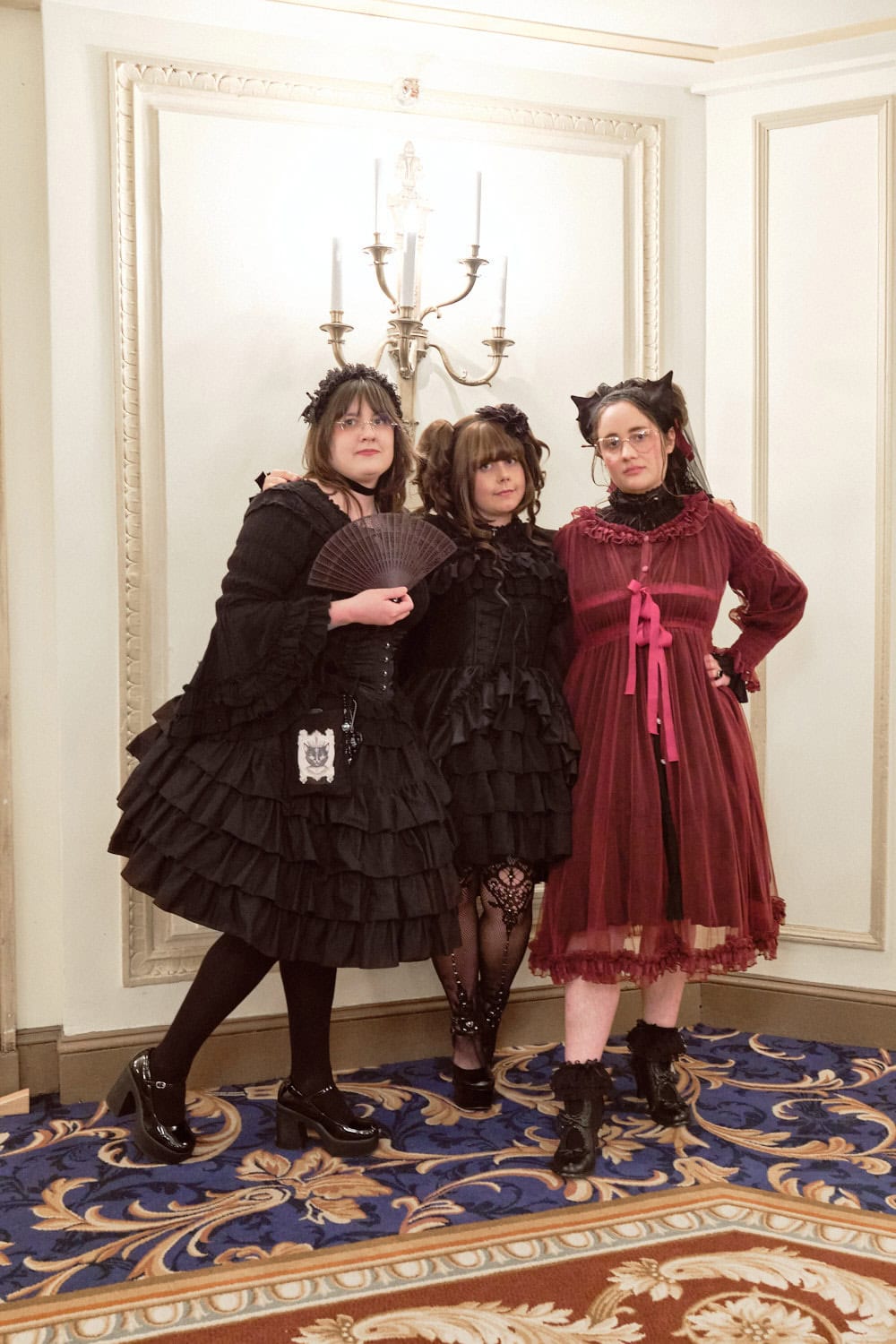 Group of 3 lolitas.