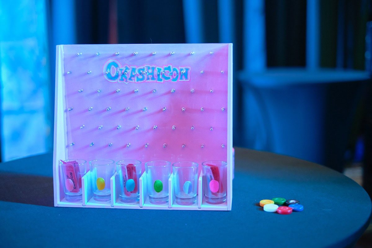 Okashicon themed plinko board.