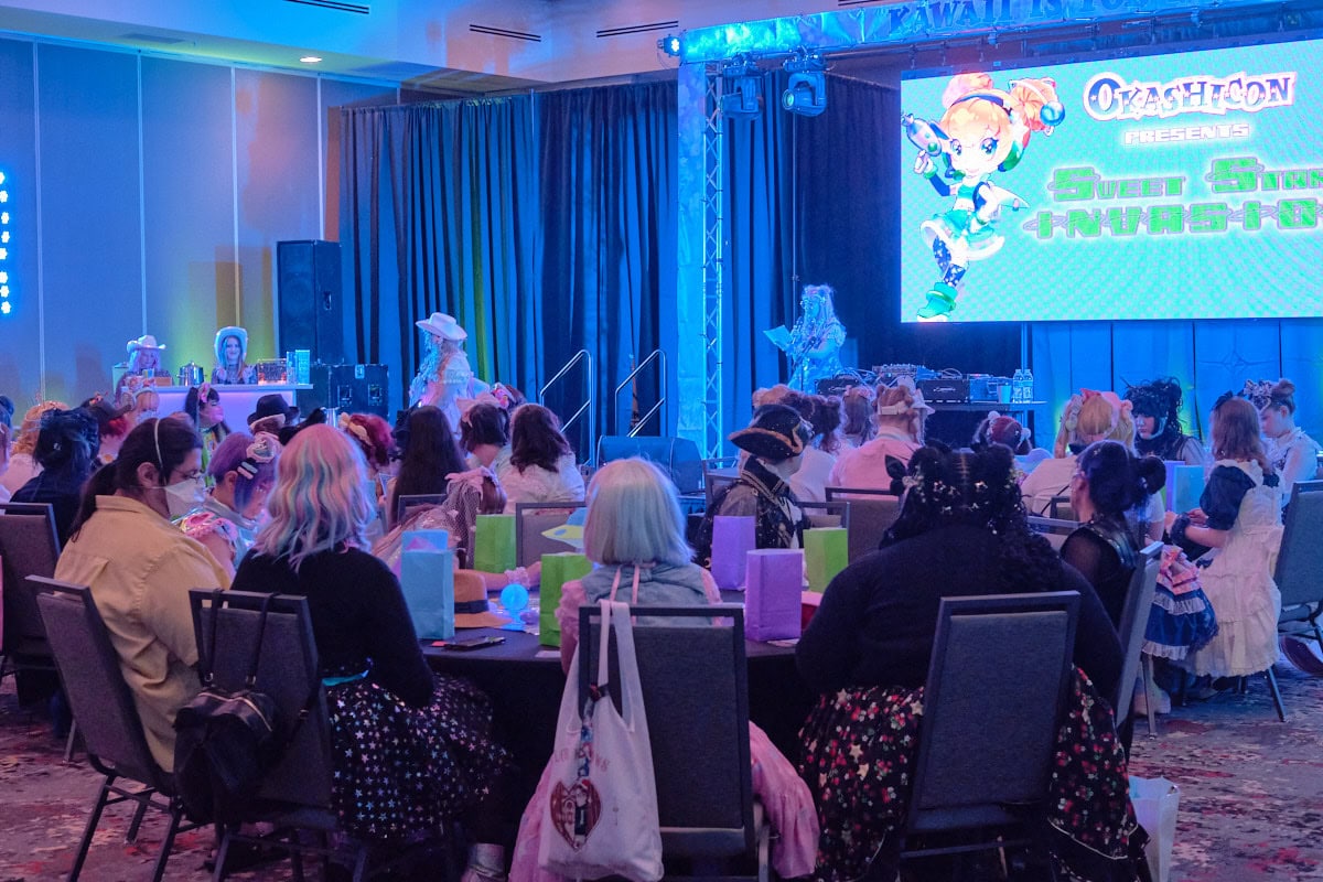 Whole view of party room.