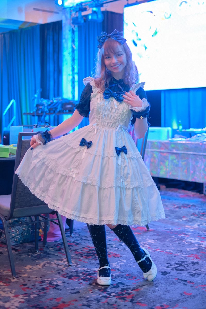 Attendee snap 6 - full body.