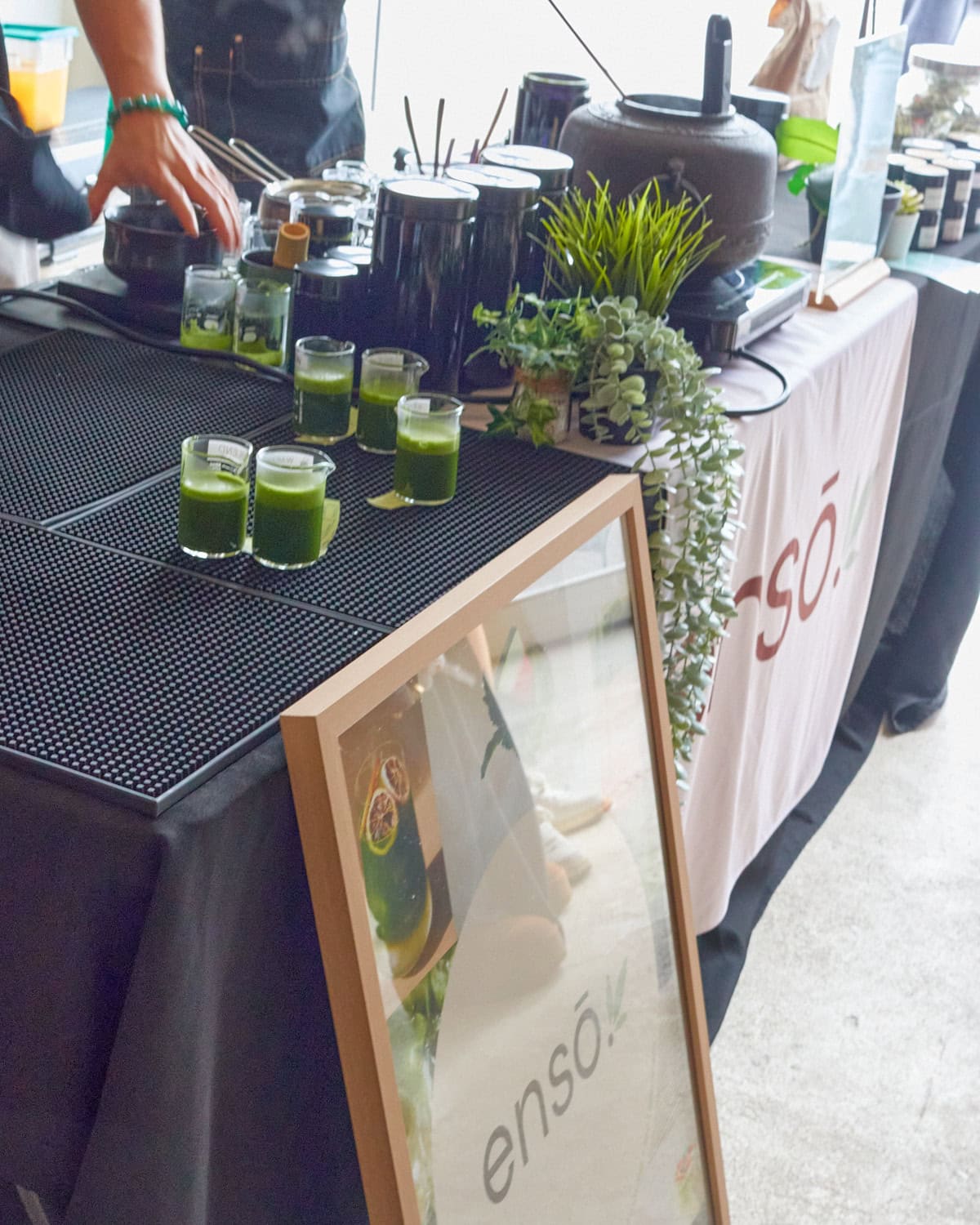 enso pop-up table with matcha and plants